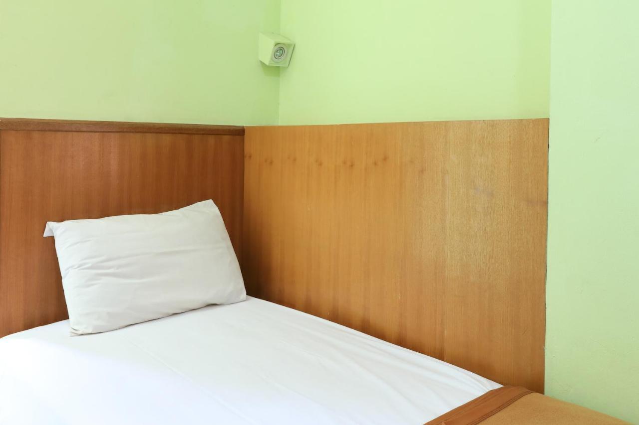 Hotel Prisma Sidoarjo Ngoại thất bức ảnh