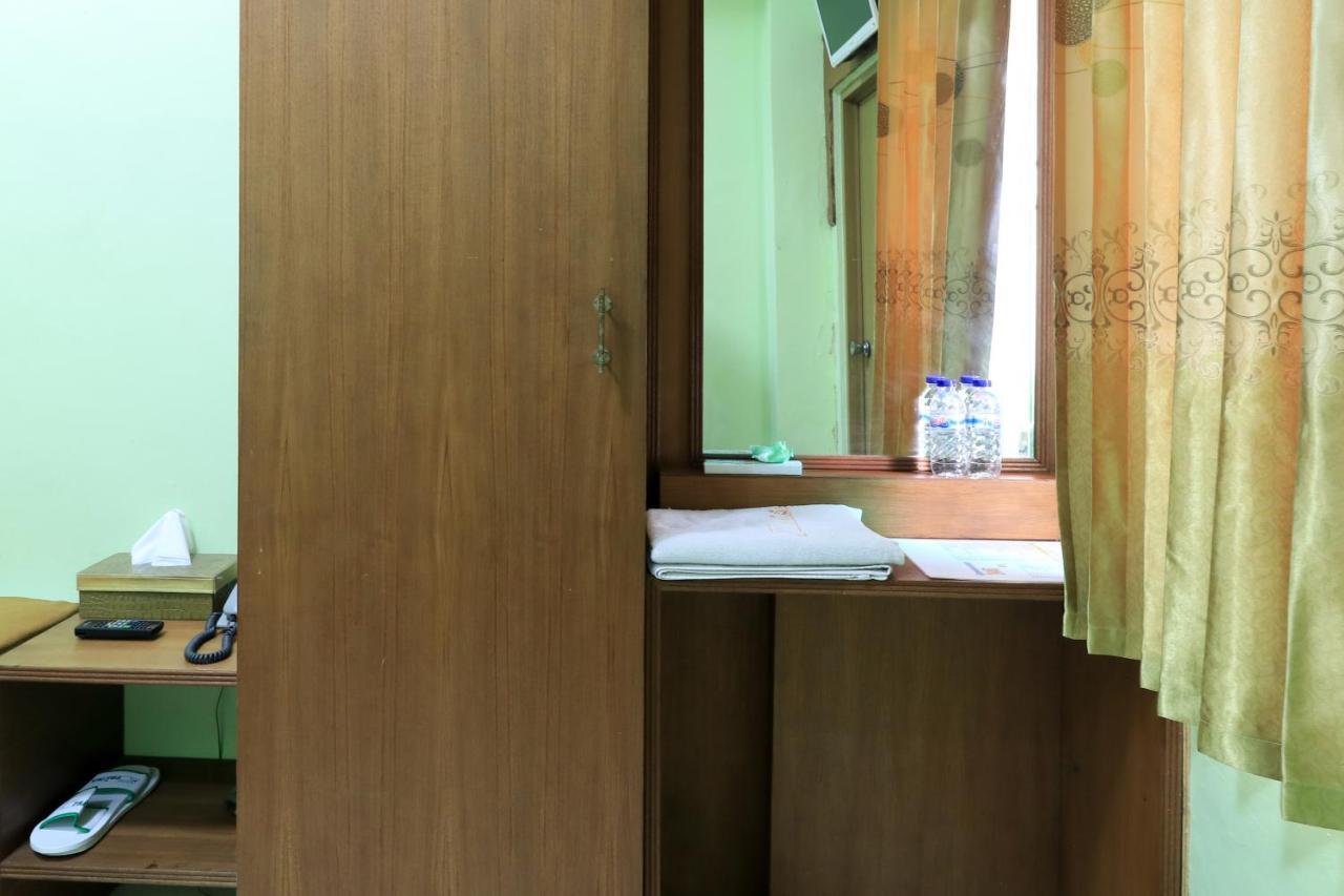 Hotel Prisma Sidoarjo Ngoại thất bức ảnh