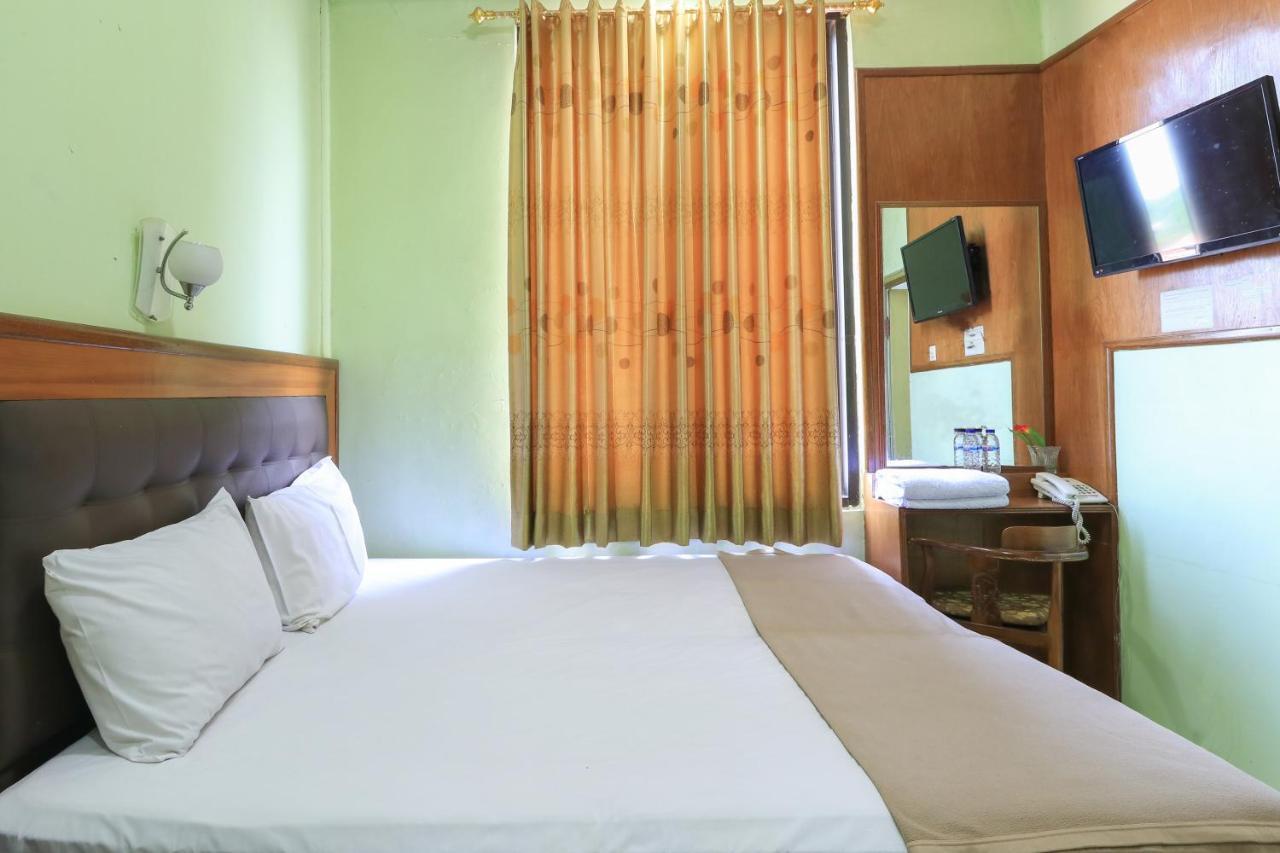 Hotel Prisma Sidoarjo Ngoại thất bức ảnh