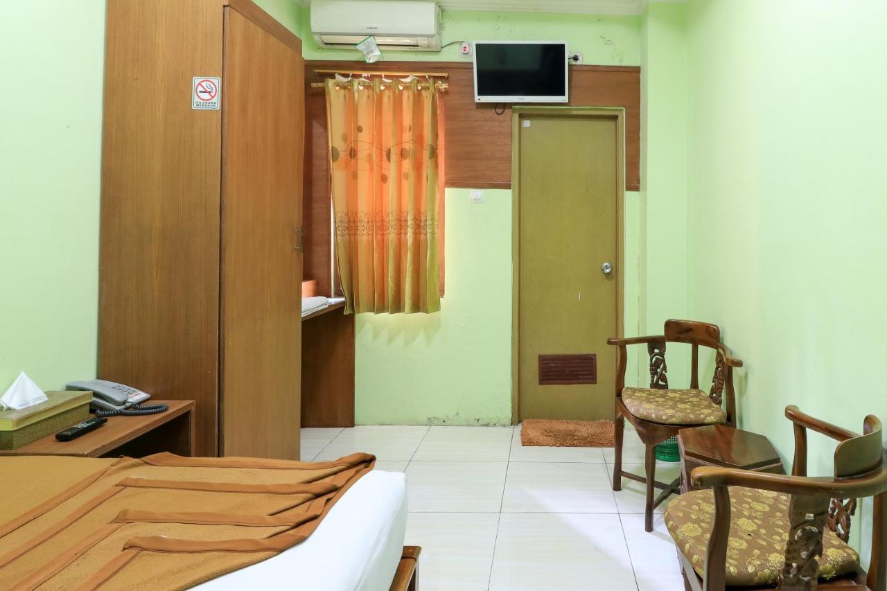 Hotel Prisma Sidoarjo Ngoại thất bức ảnh
