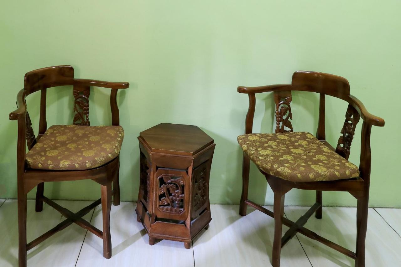 Hotel Prisma Sidoarjo Ngoại thất bức ảnh